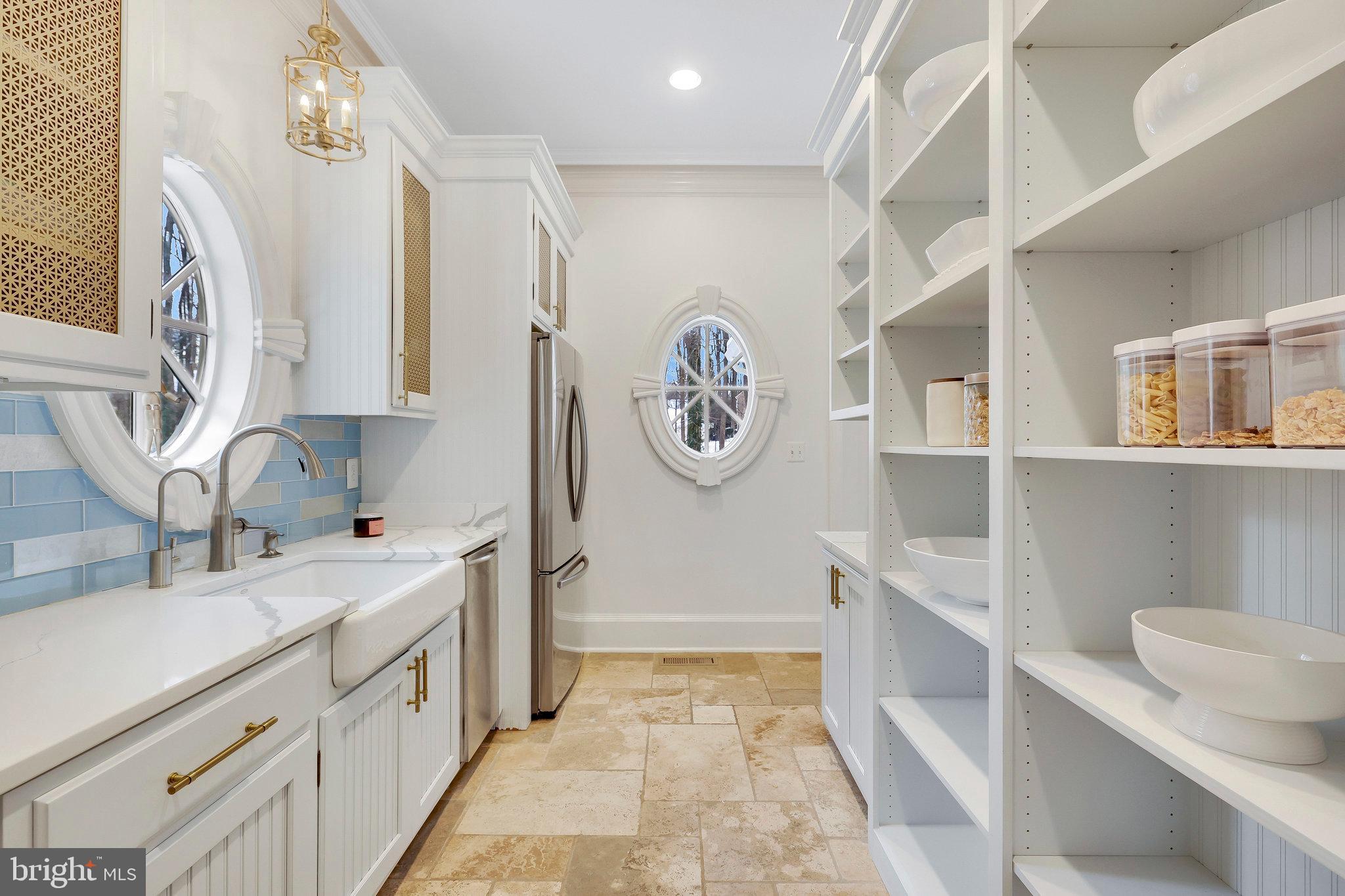 8115 Spring Hill Farm Dr