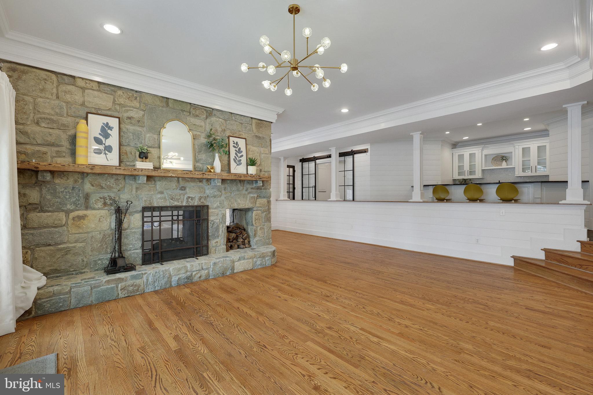 8115 Spring Hill Farm Dr