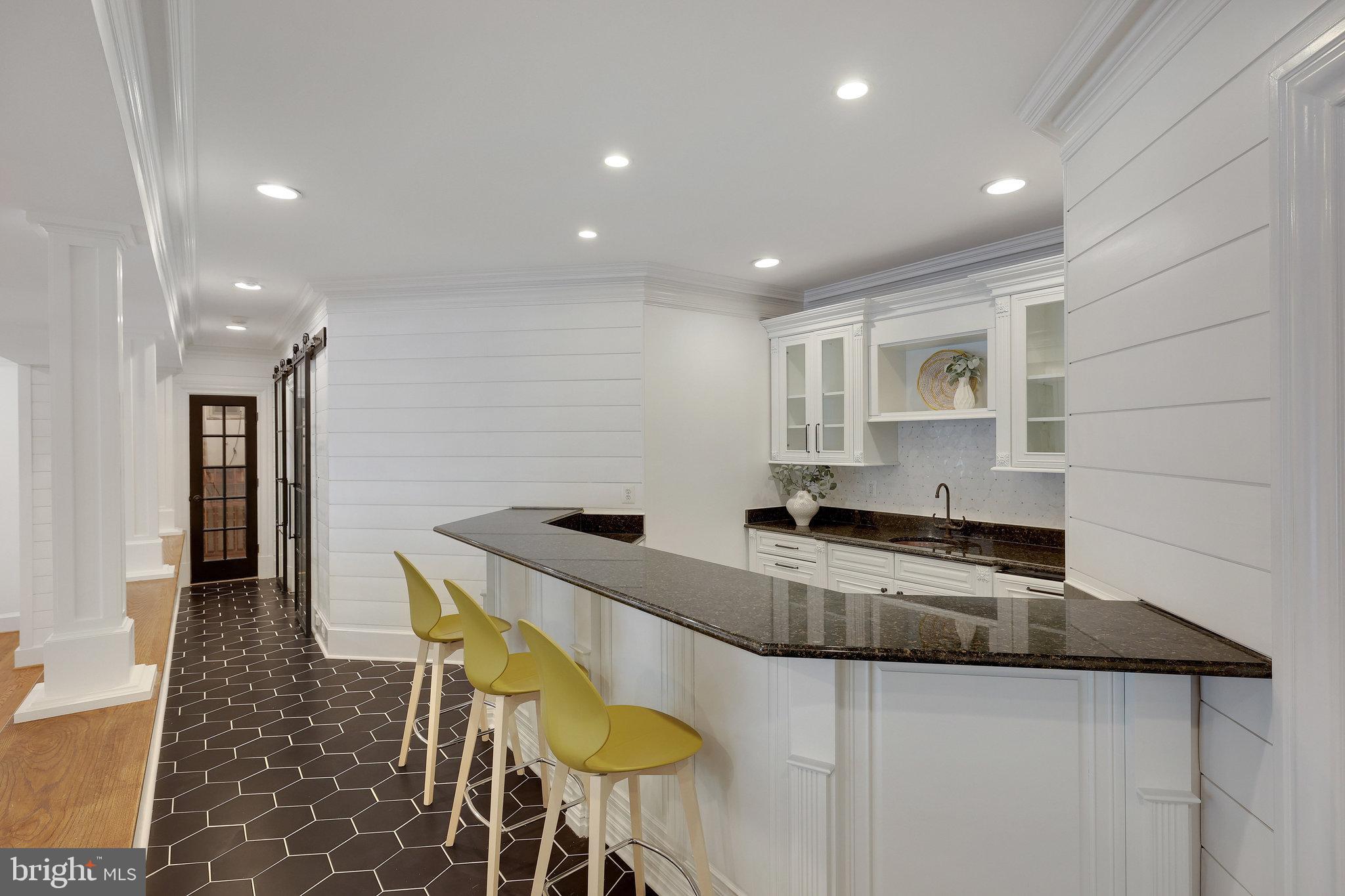8115 Spring Hill Farm Dr