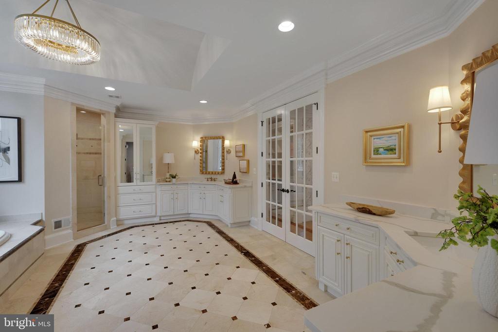 8115 Spring Hill Farm Dr