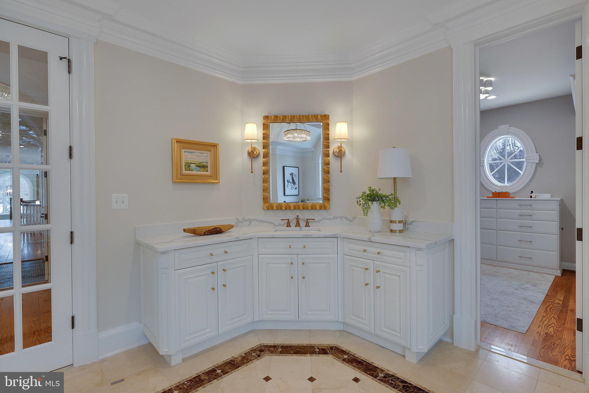 8115 Spring Hill Farm Dr