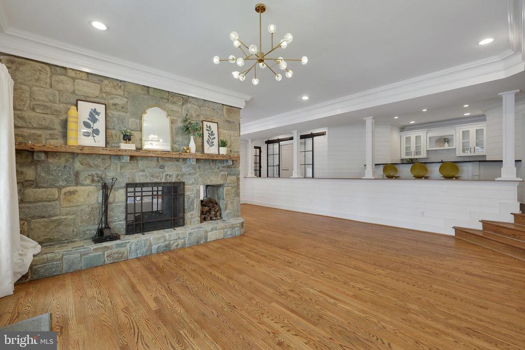8115 Spring Hill Farm Dr