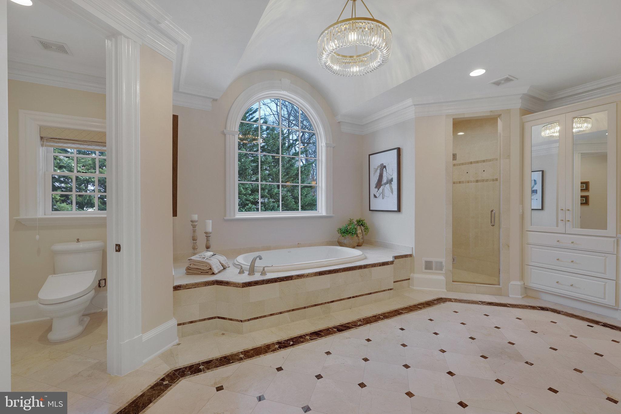 8115 Spring Hill Farm Dr
