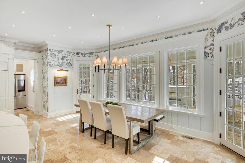 8115 Spring Hill Farm Dr