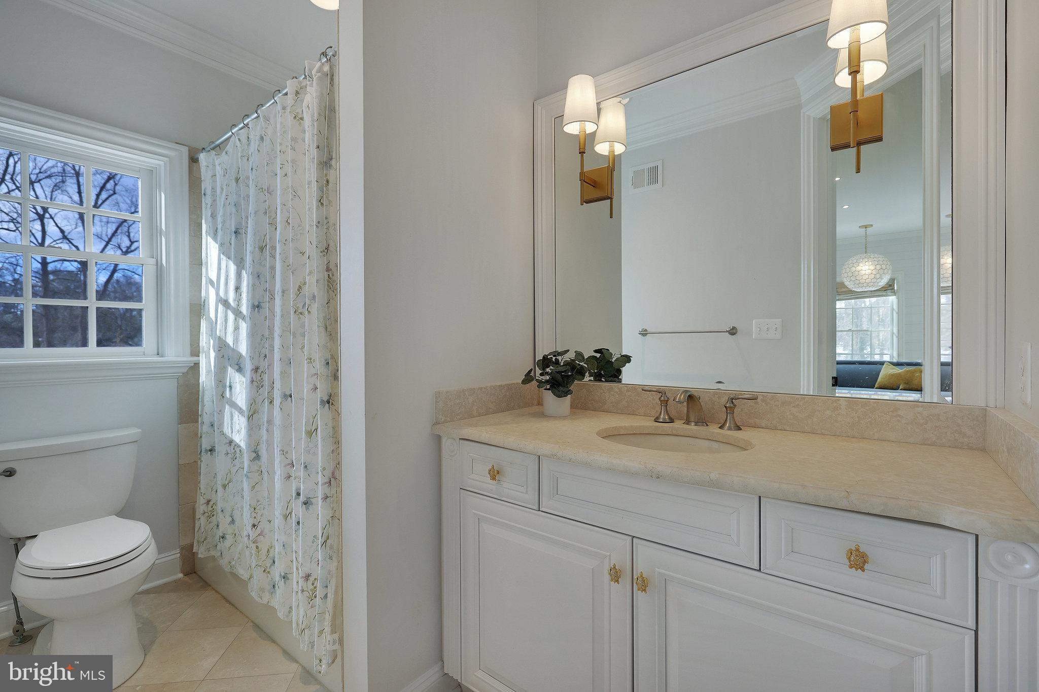 8115 Spring Hill Farm Dr