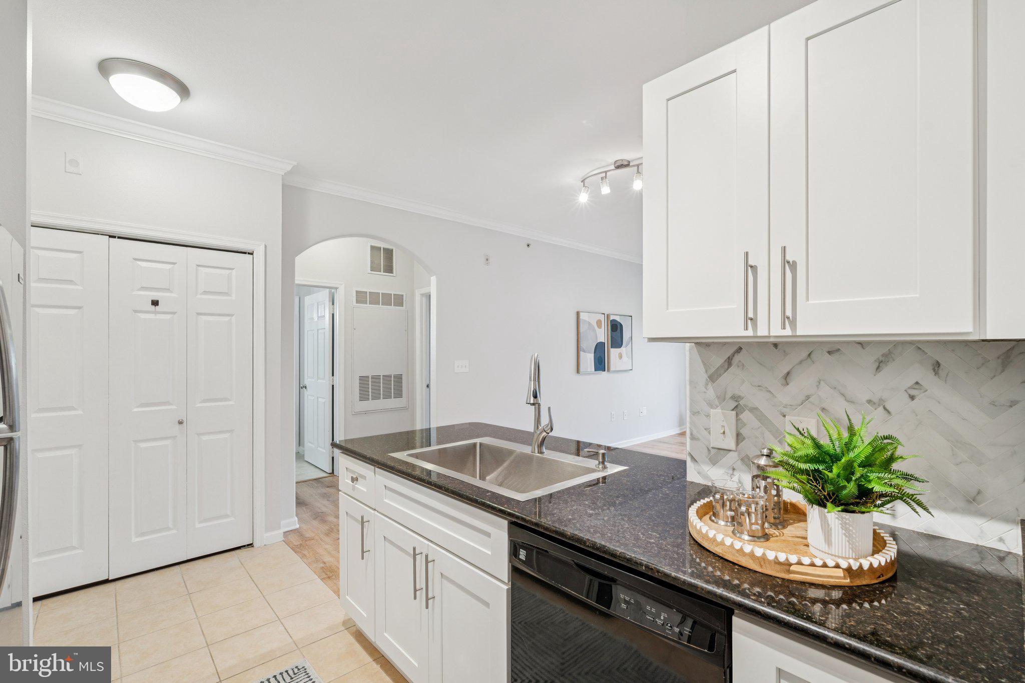 12956 Centre Park Cir #417