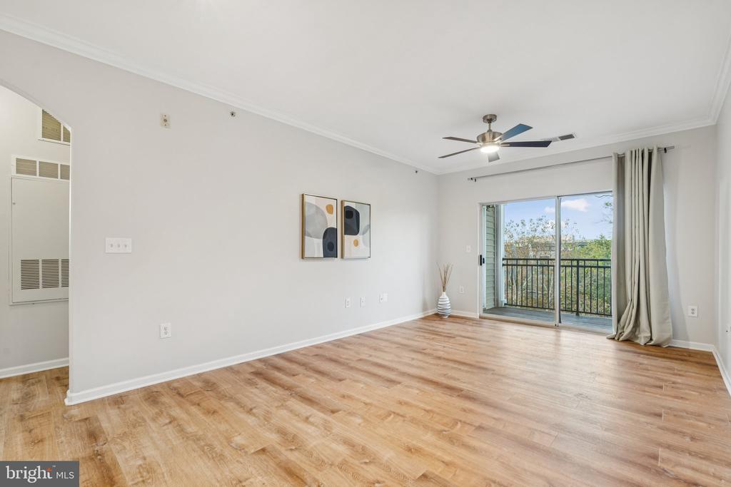 12956 Centre Park Cir #417