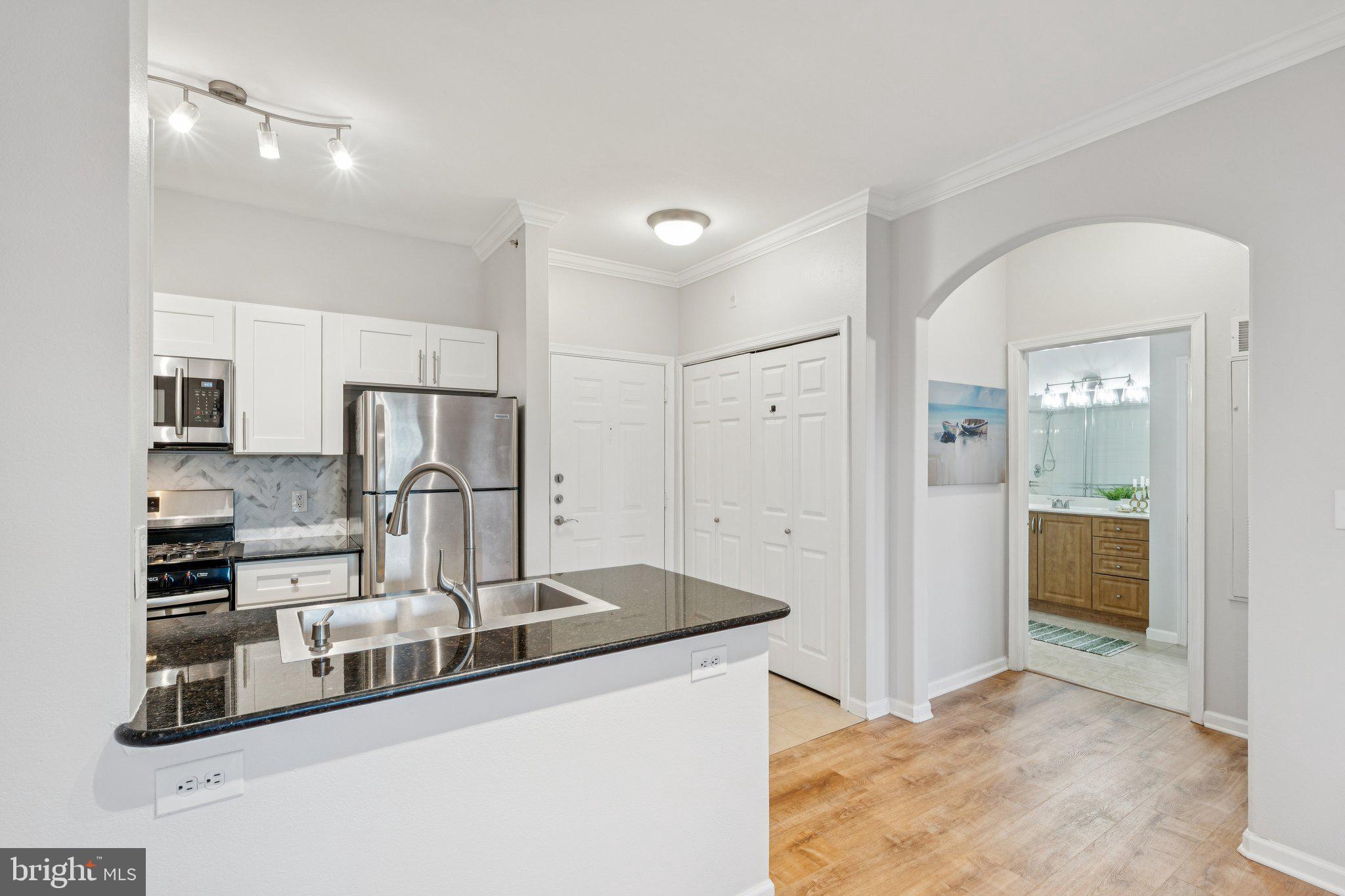 12956 Centre Park Cir #417