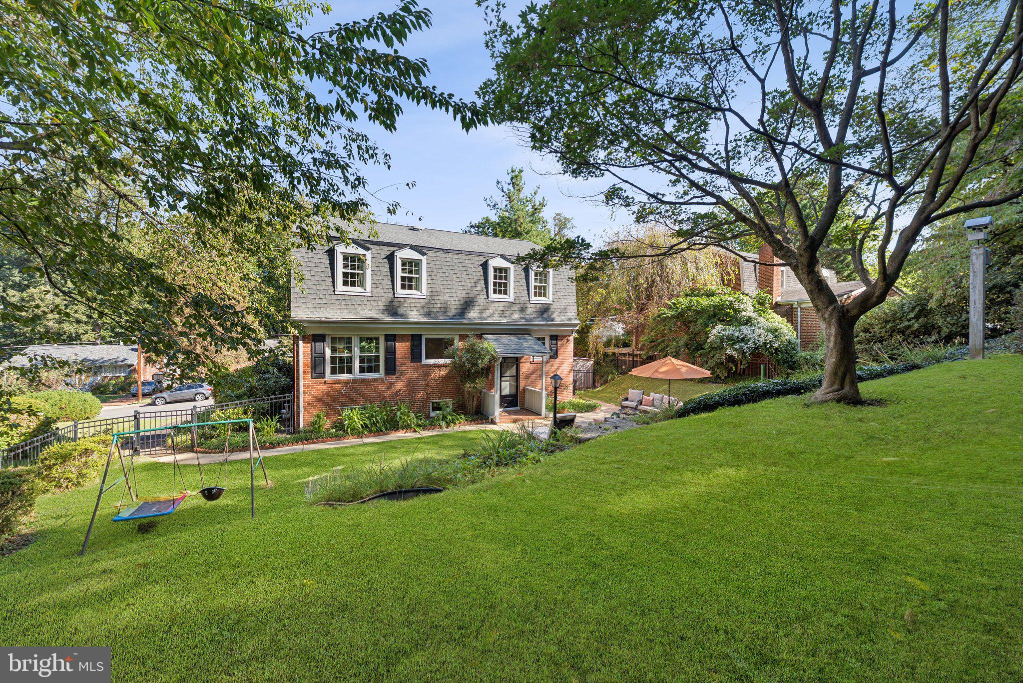 6515 OAKWOOD DRIVE