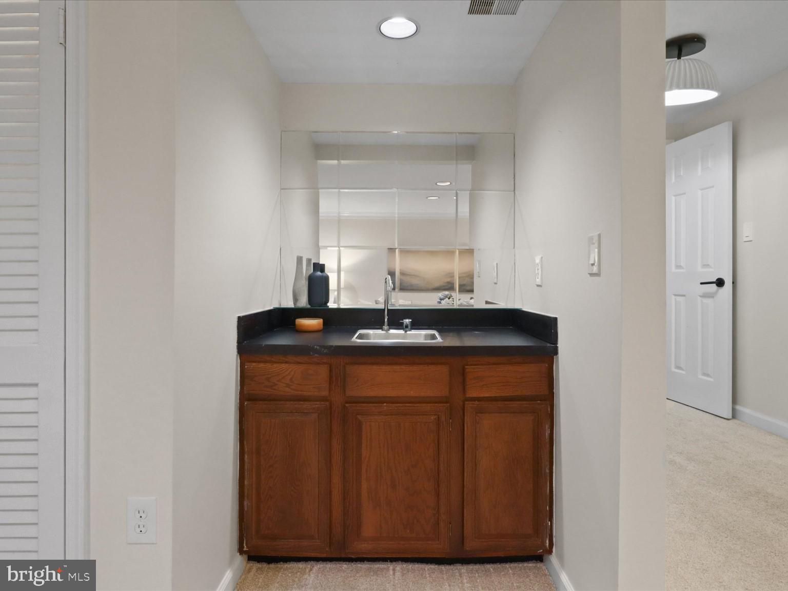 3001 FEDERAL HILL DRIVE