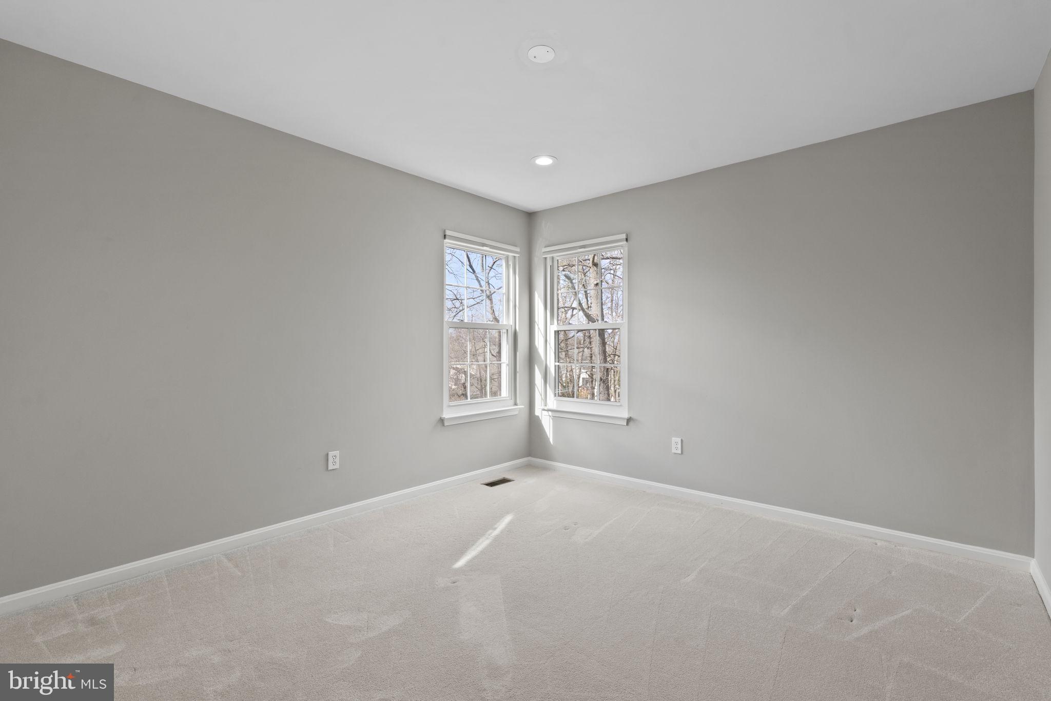 10549 Winged Elm CIRCLE