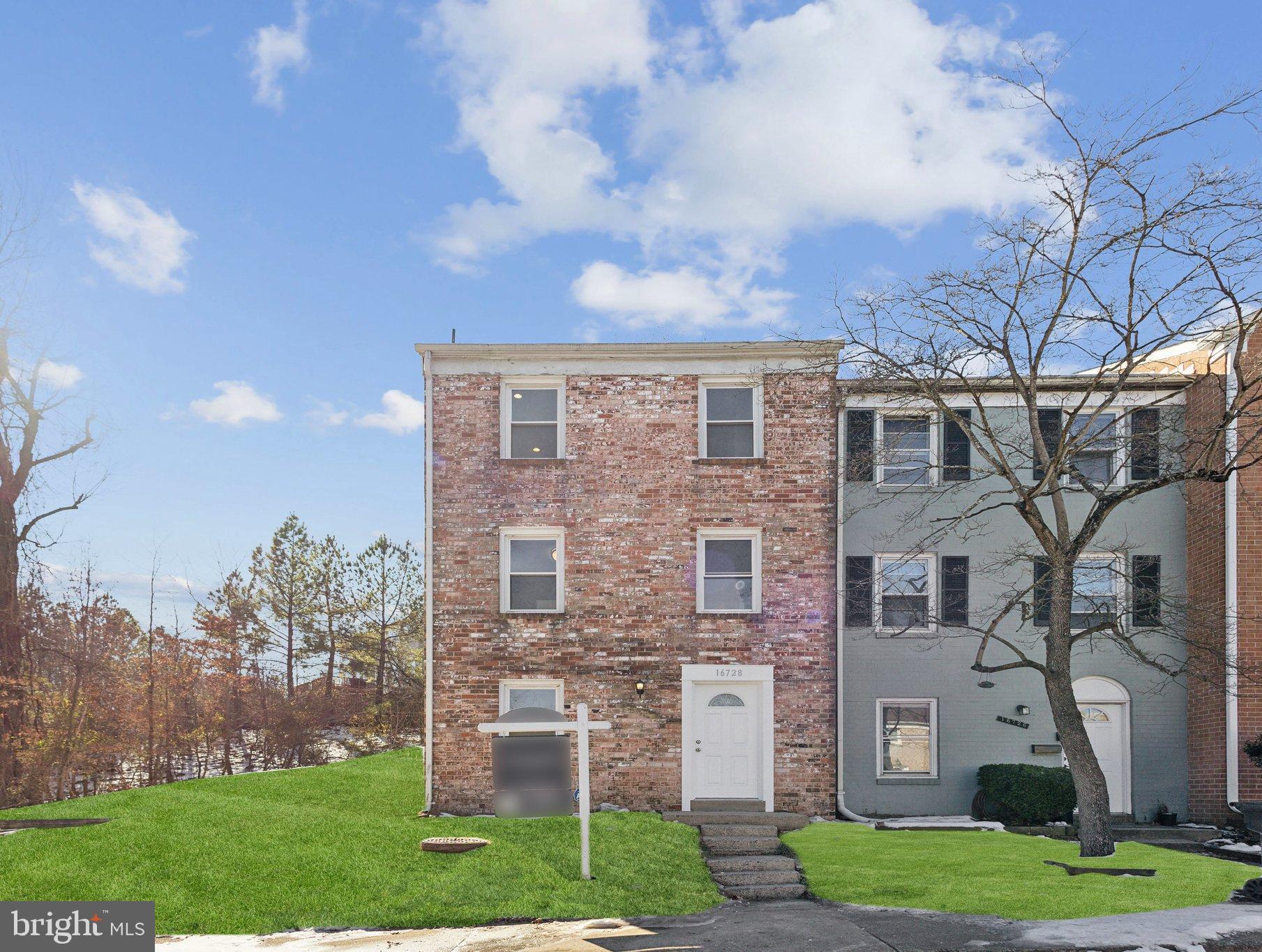 16728 Chowning Ct