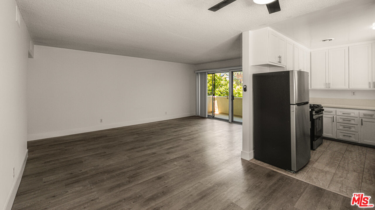 1101 Lincoln Blvd Unit: 1C