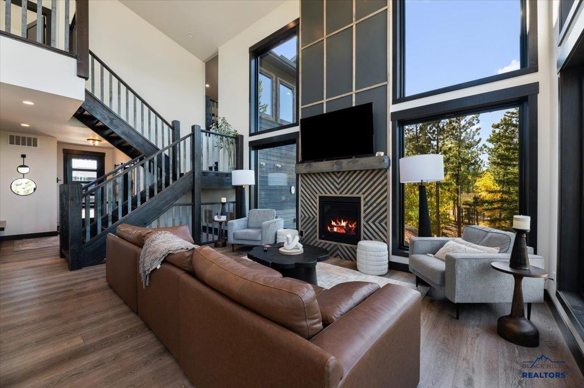 11294 OVERLOOK CT