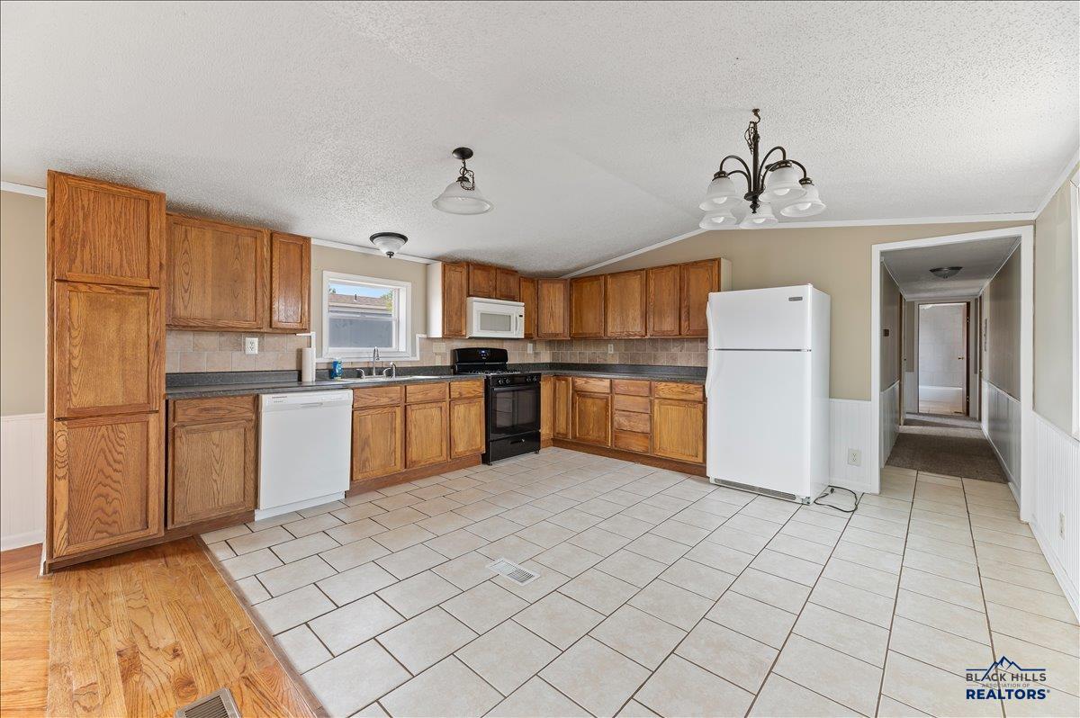1308 SPEARFISH MOUNTAIN LN