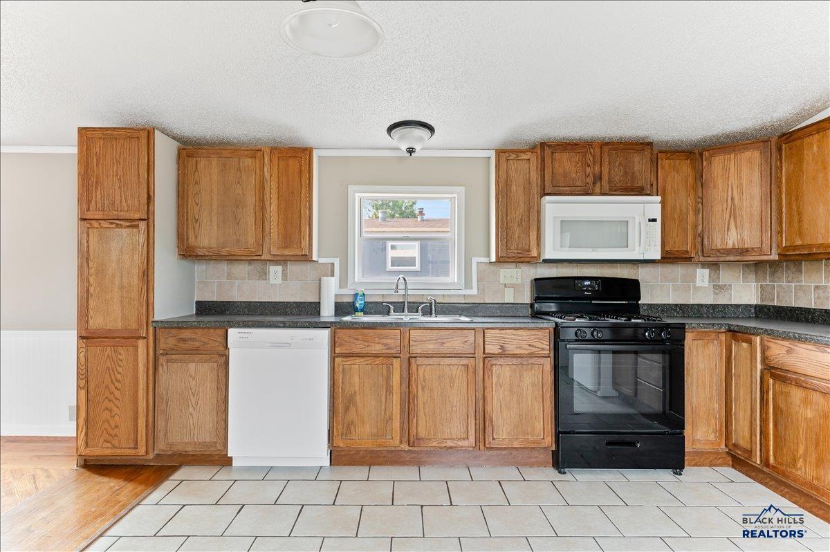 1308 SPEARFISH MOUNTAIN LN
