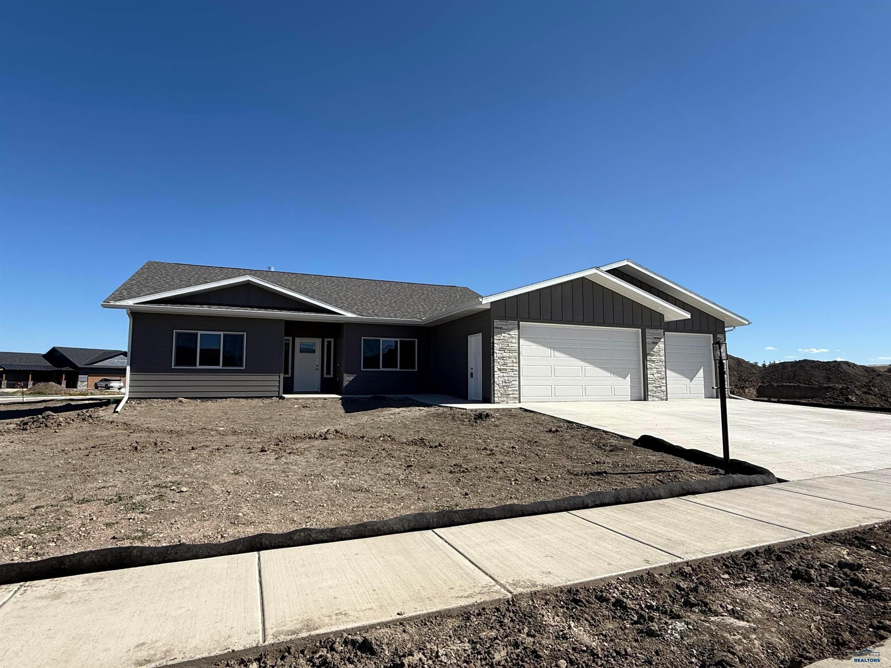 4324 AUGUSTA DR
