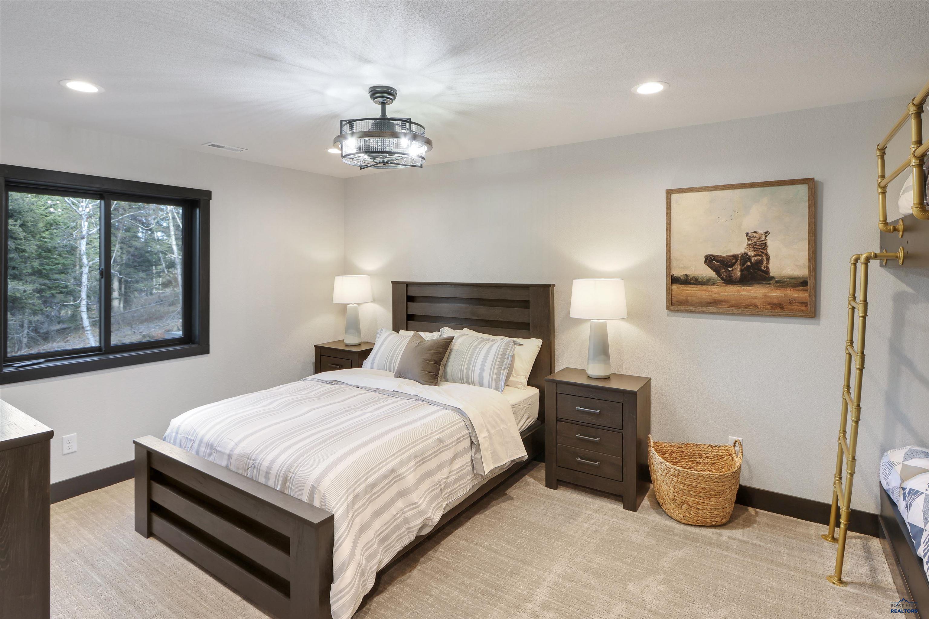 11307 TRAILSIDE LOOP
