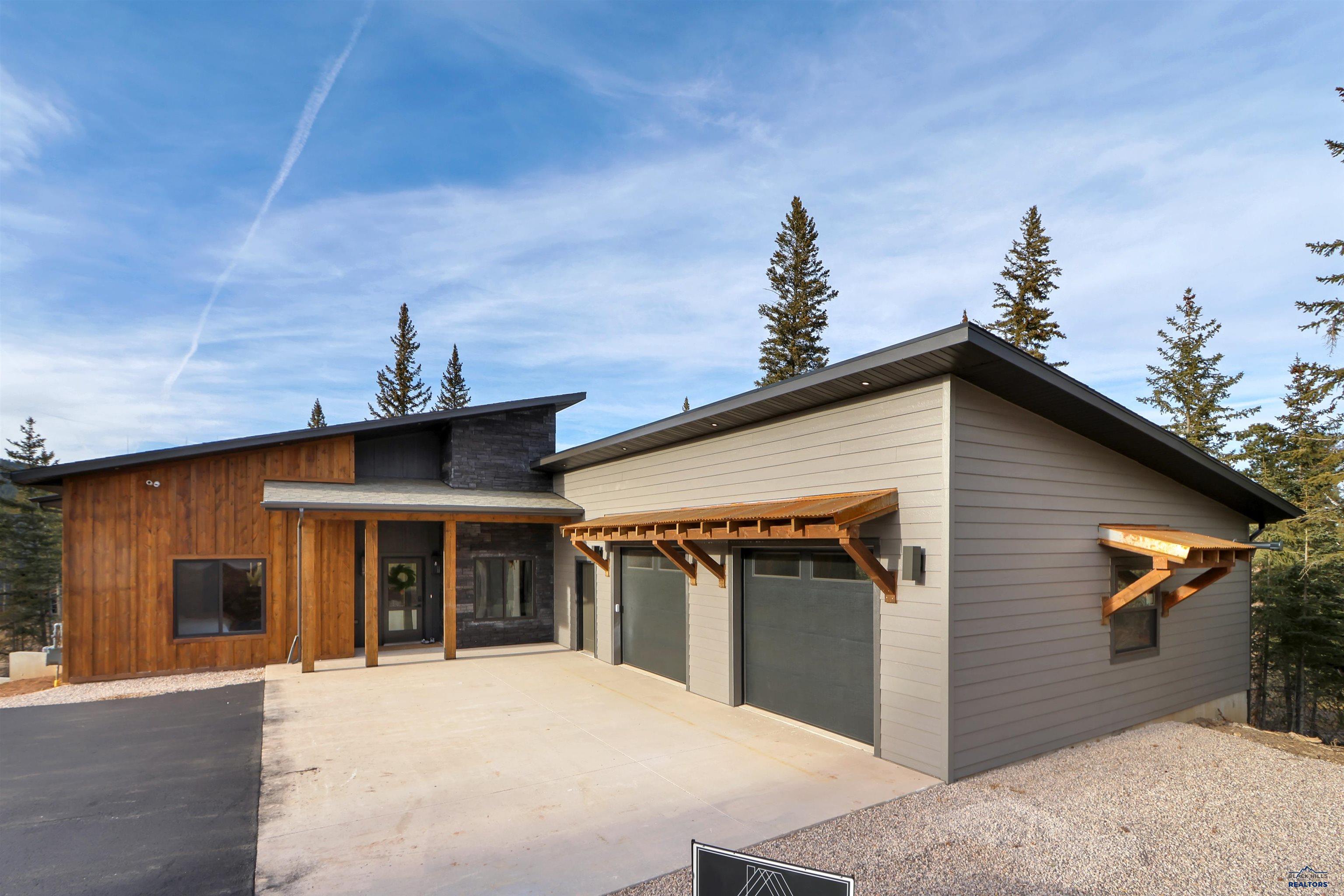 11307 TRAILSIDE LOOP
