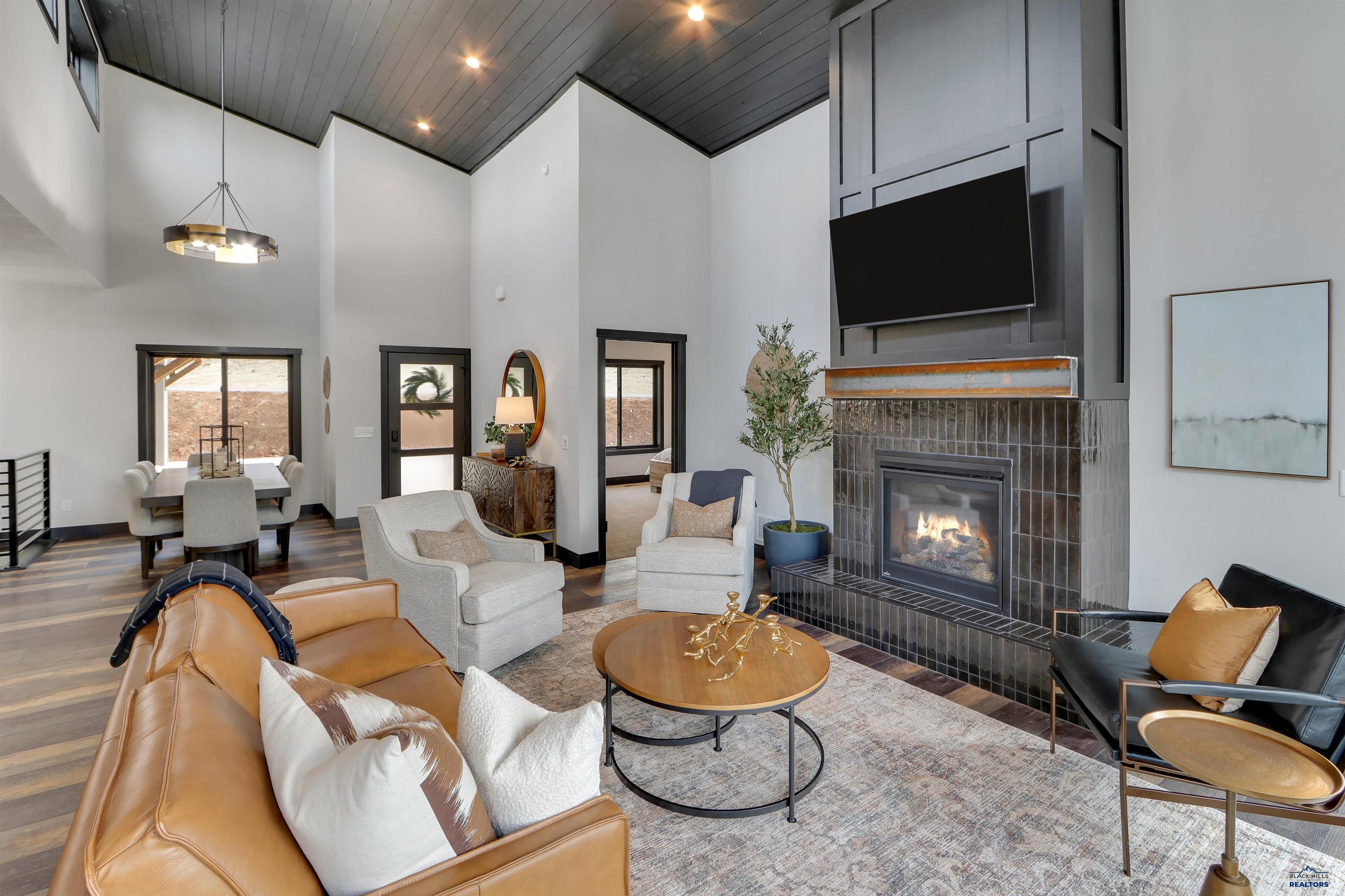 11307 TRAILSIDE LOOP