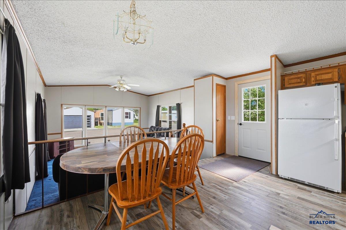 1316 SPEARFISH MOUNTAIN LN