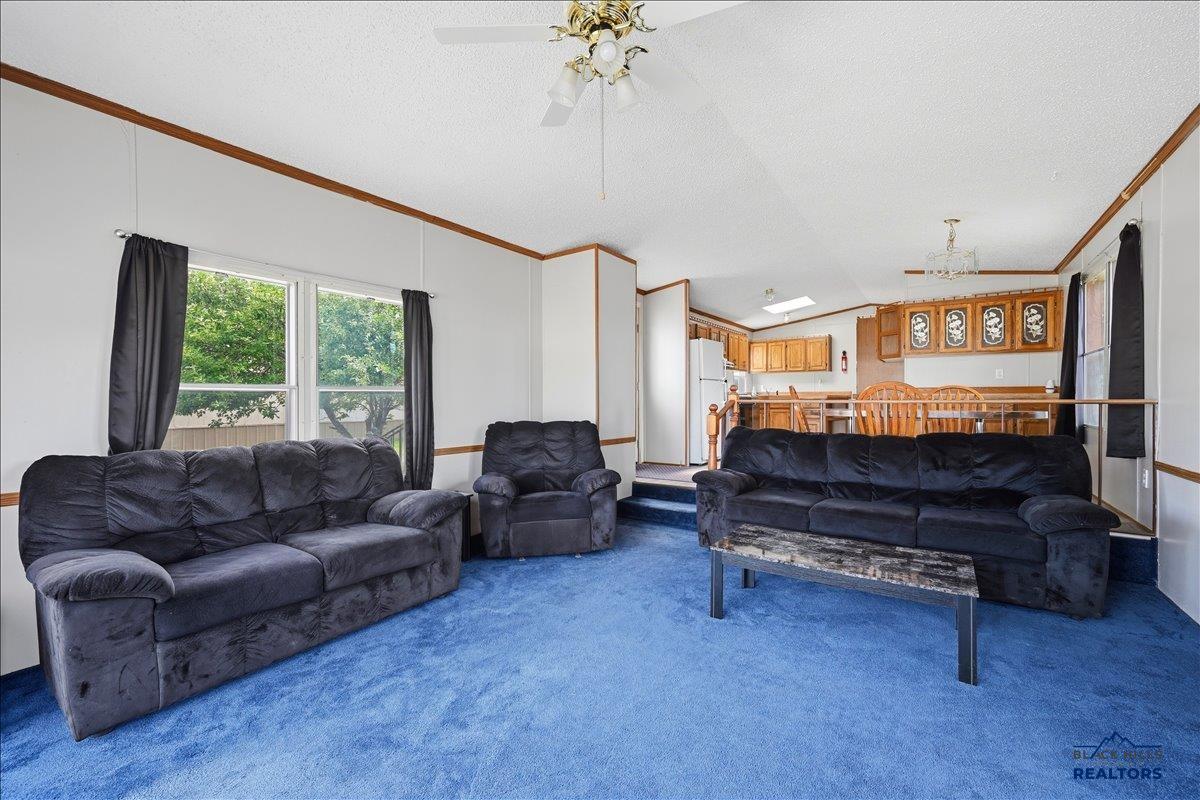 1316 SPEARFISH MOUNTAIN LN