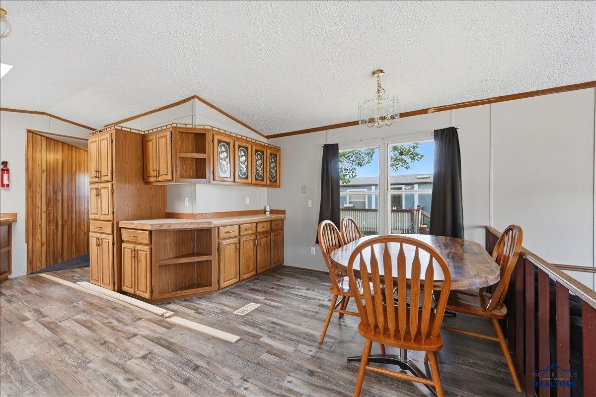 1316 SPEARFISH MOUNTAIN LN