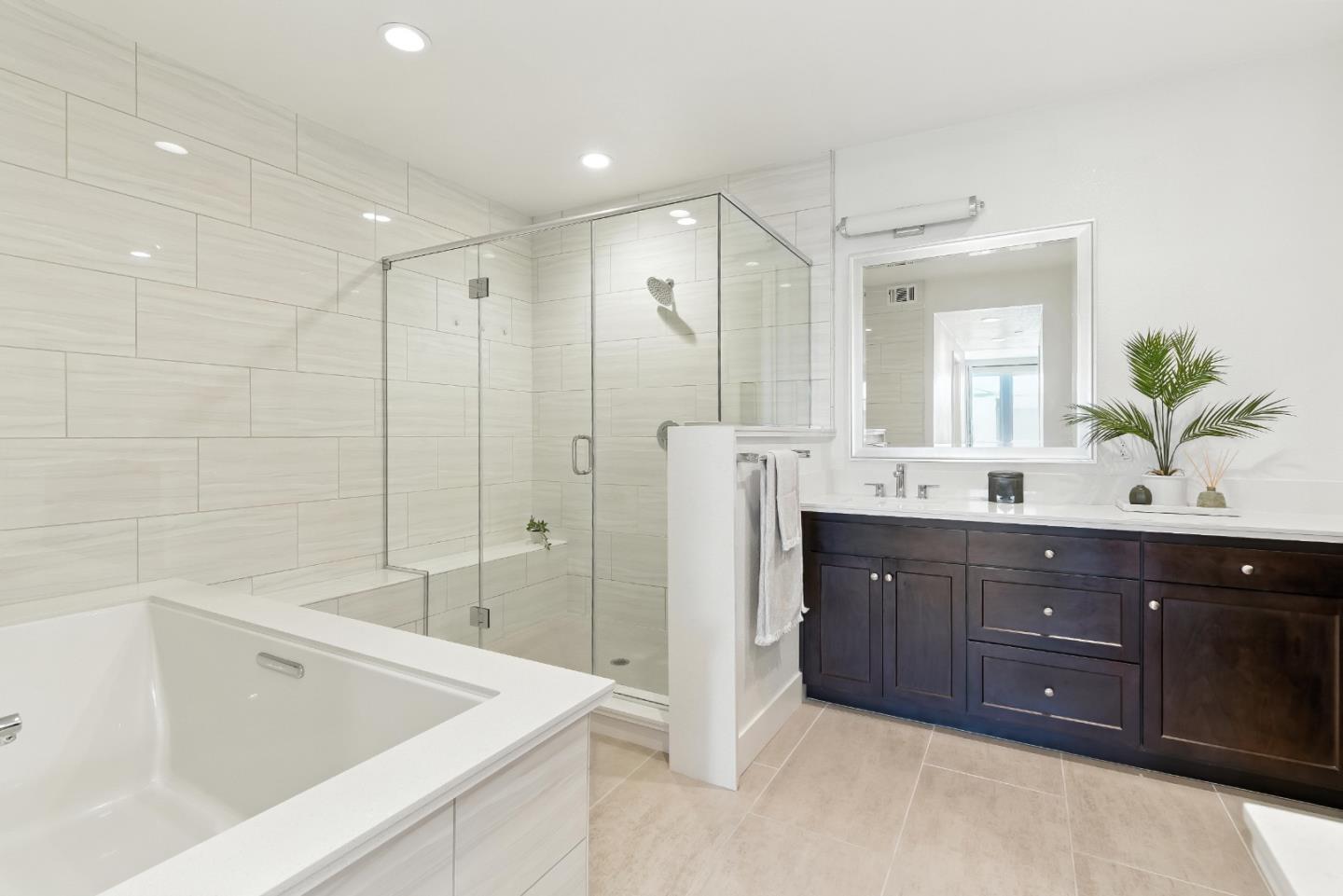 19 Waterline Place