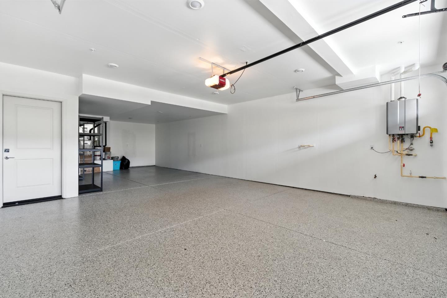 19 Waterline Place