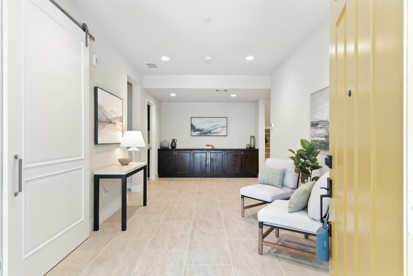 19 Waterline Place