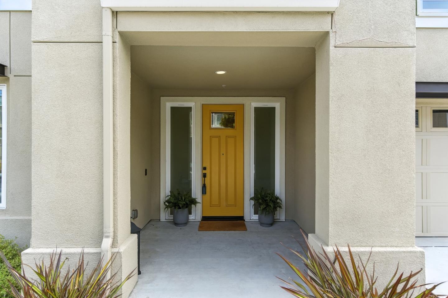 19 Waterline Place