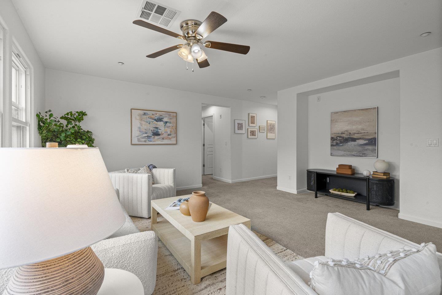 1042 Old Oak Lane
