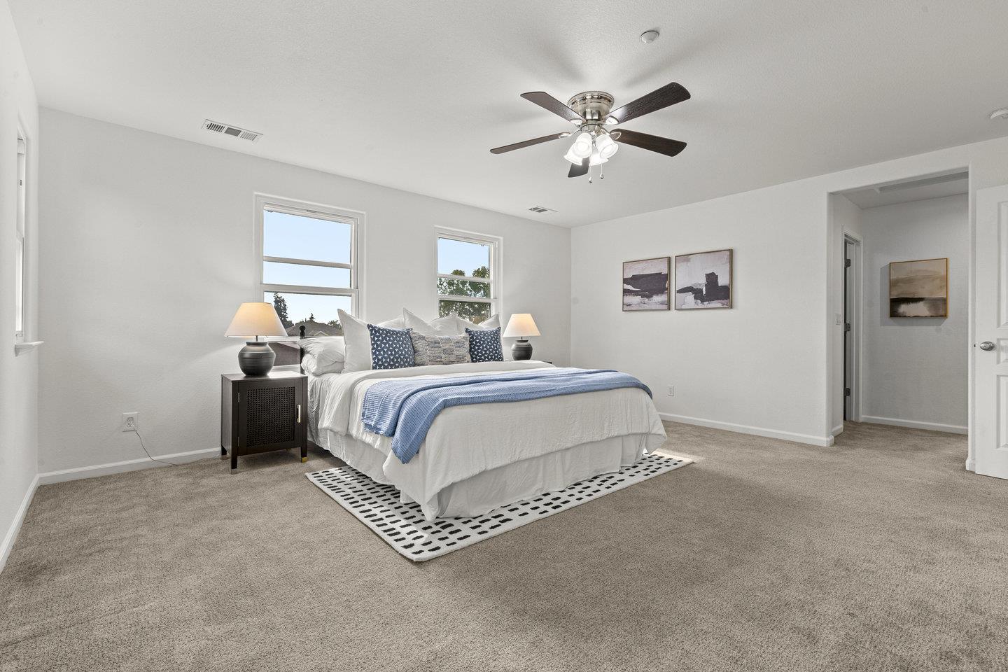 1042 Old Oak Lane