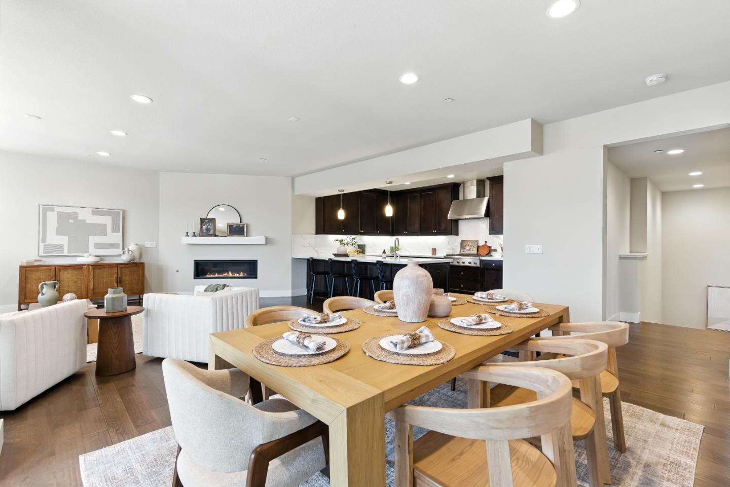 19 Waterline Place