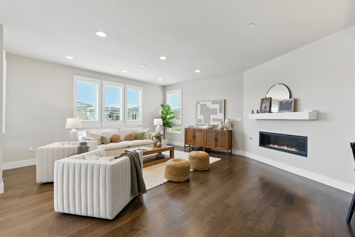 19 Waterline Place