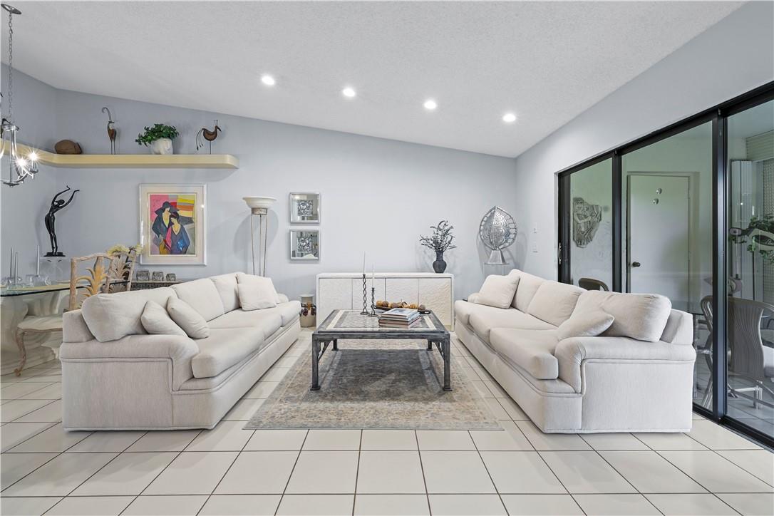 10788 Waterberry Dr