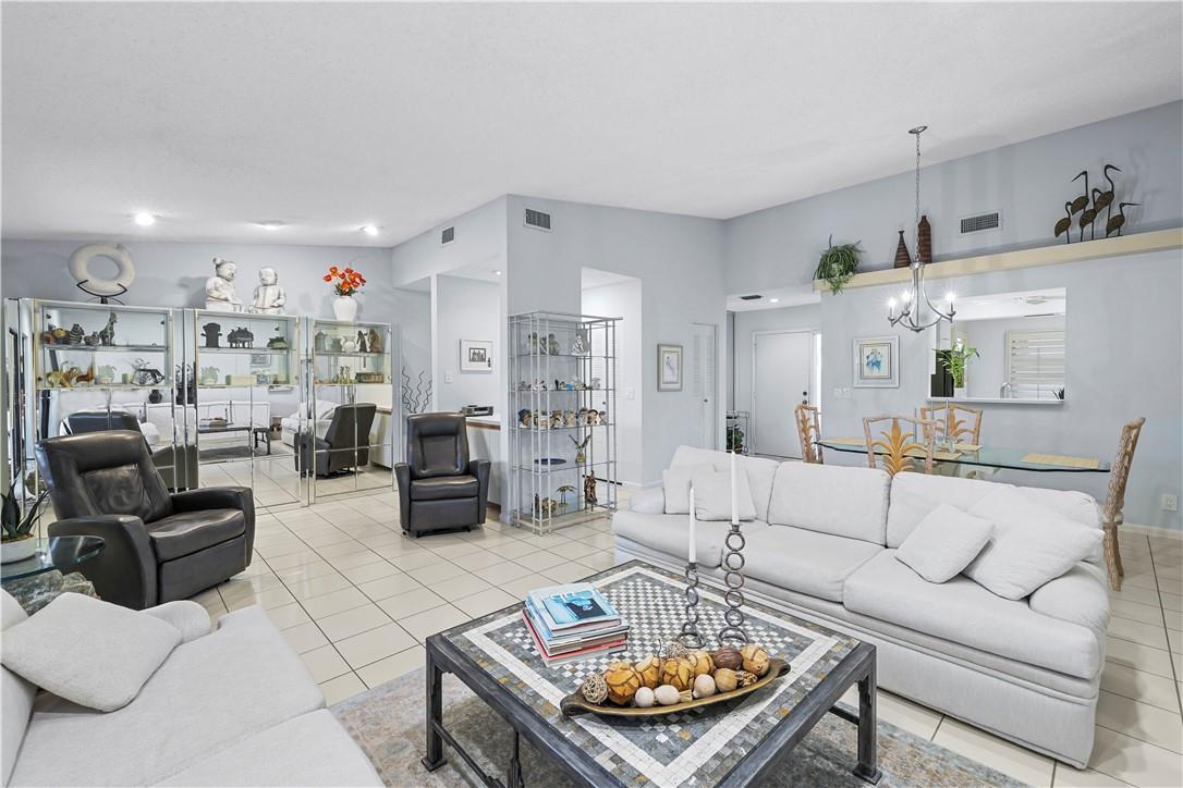 10788 Waterberry Dr