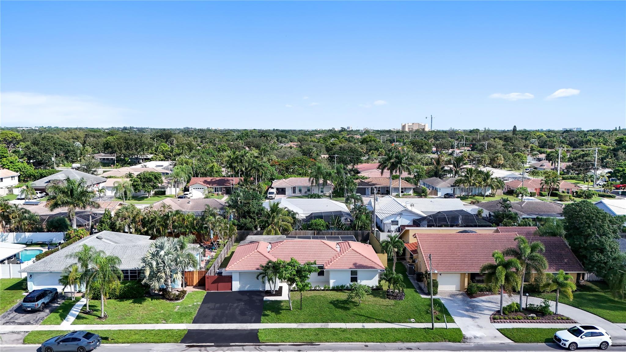 943 SW 4th St