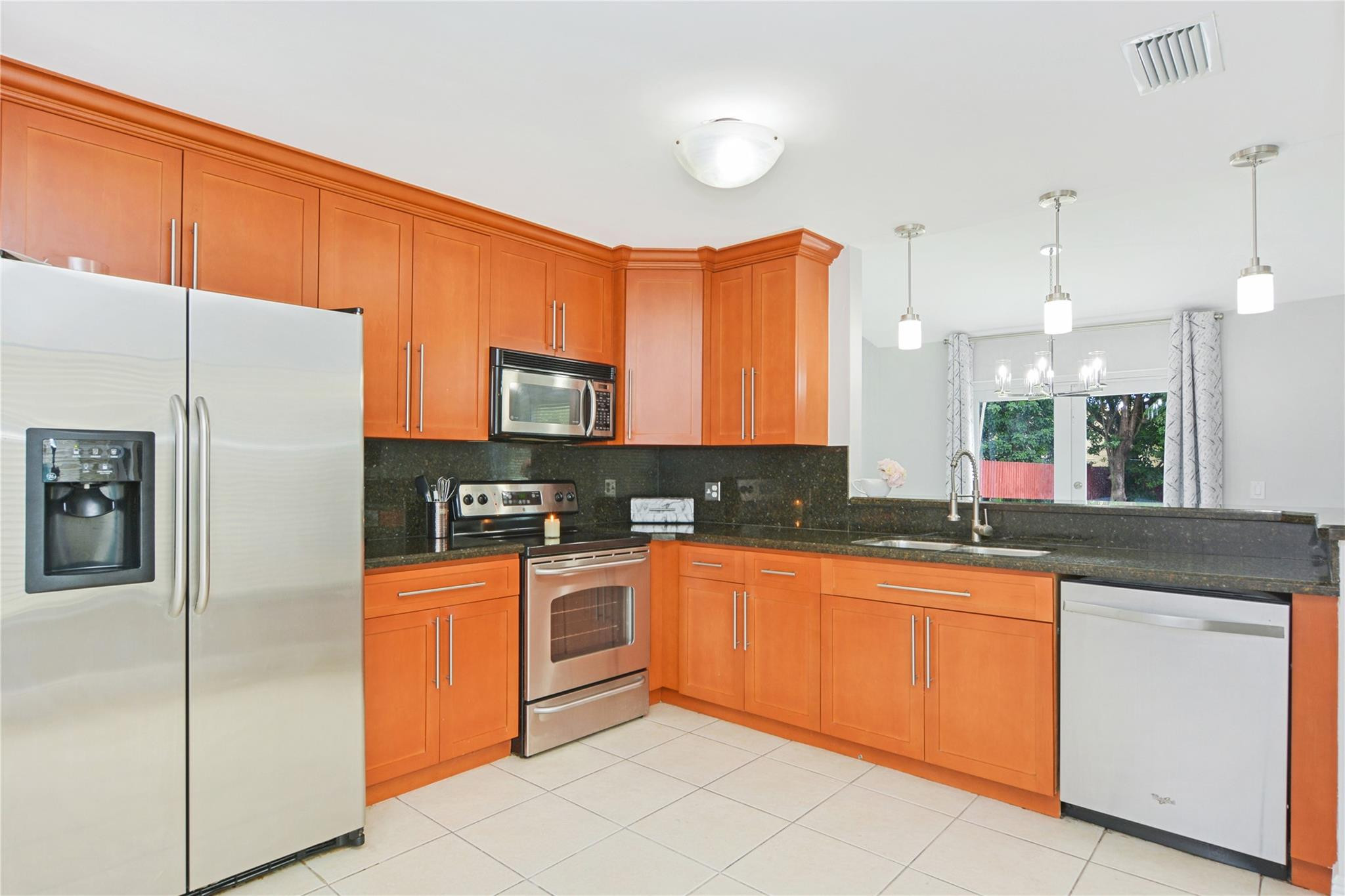 3802 NW 1st Pl