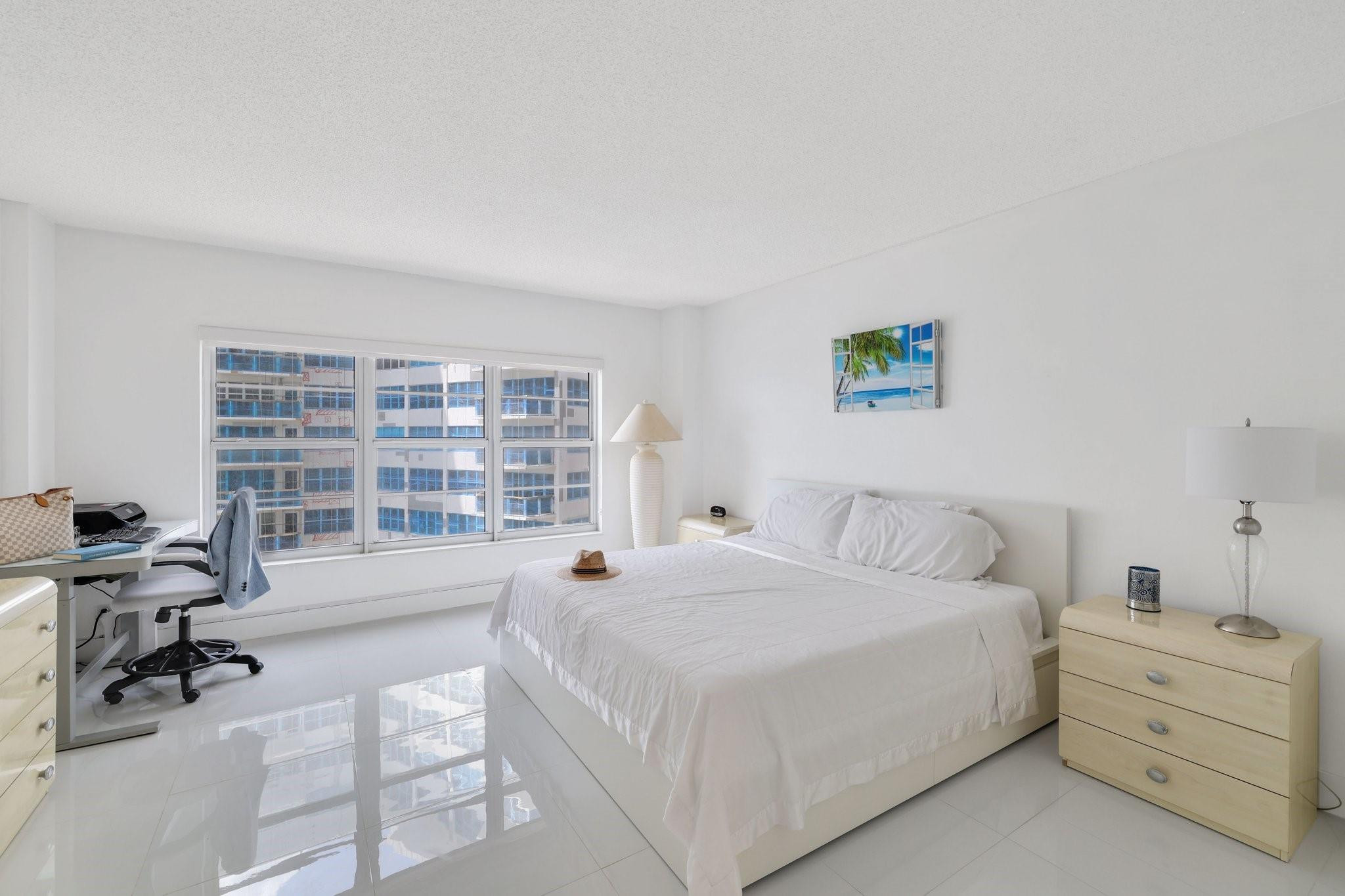 3750 Galt Ocean Dr 804