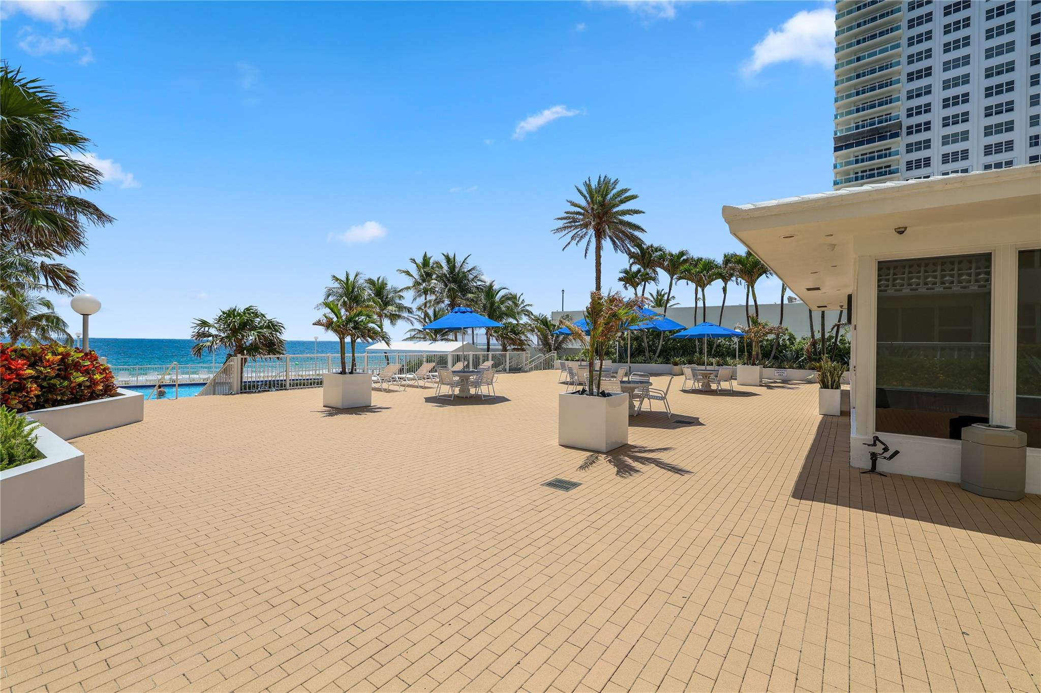 4010 Galt Ocean Dr 803