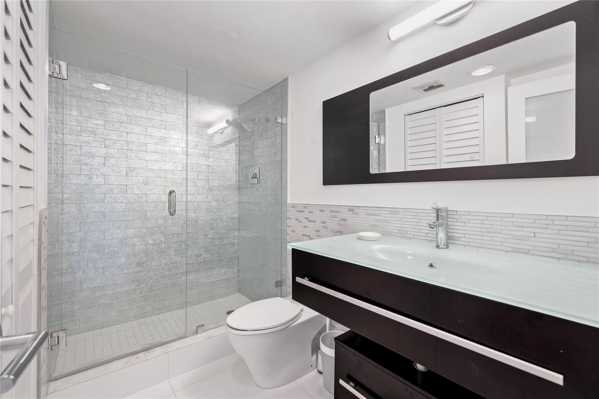 4010 Galt Ocean Dr 803