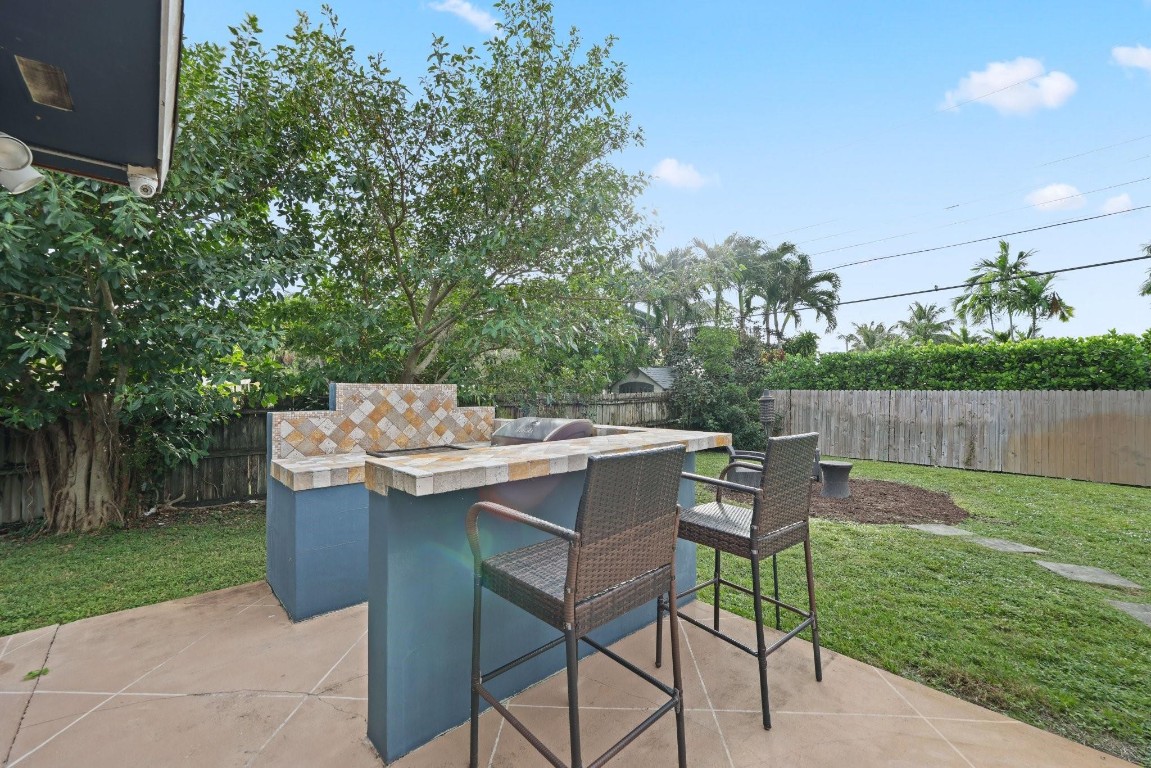 445 NW 5th Ave