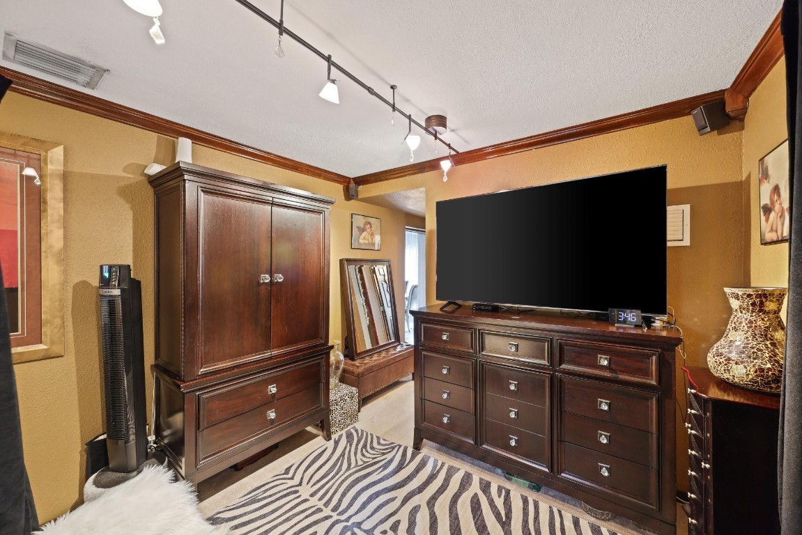 445 NW 5th Ave