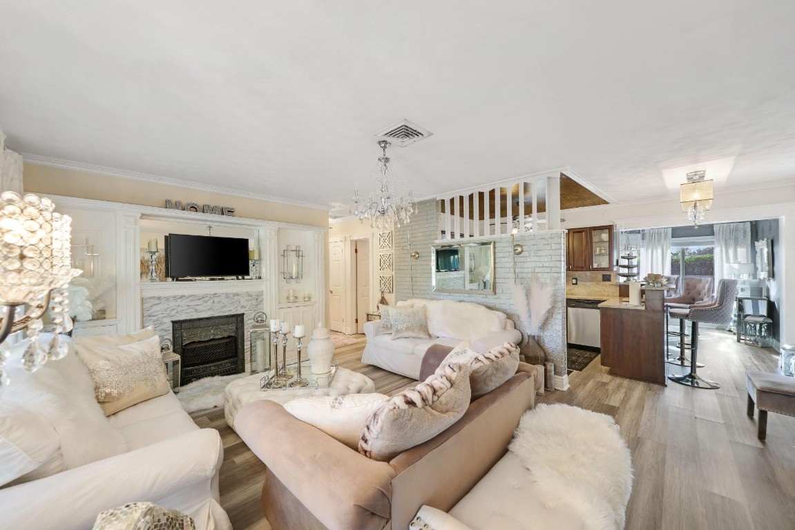 445 NW 5th Ave