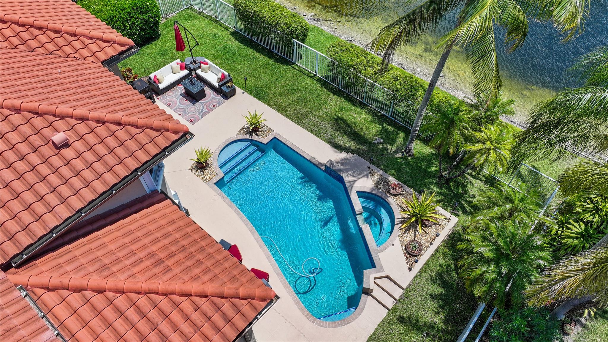 4853 NW 124th Way