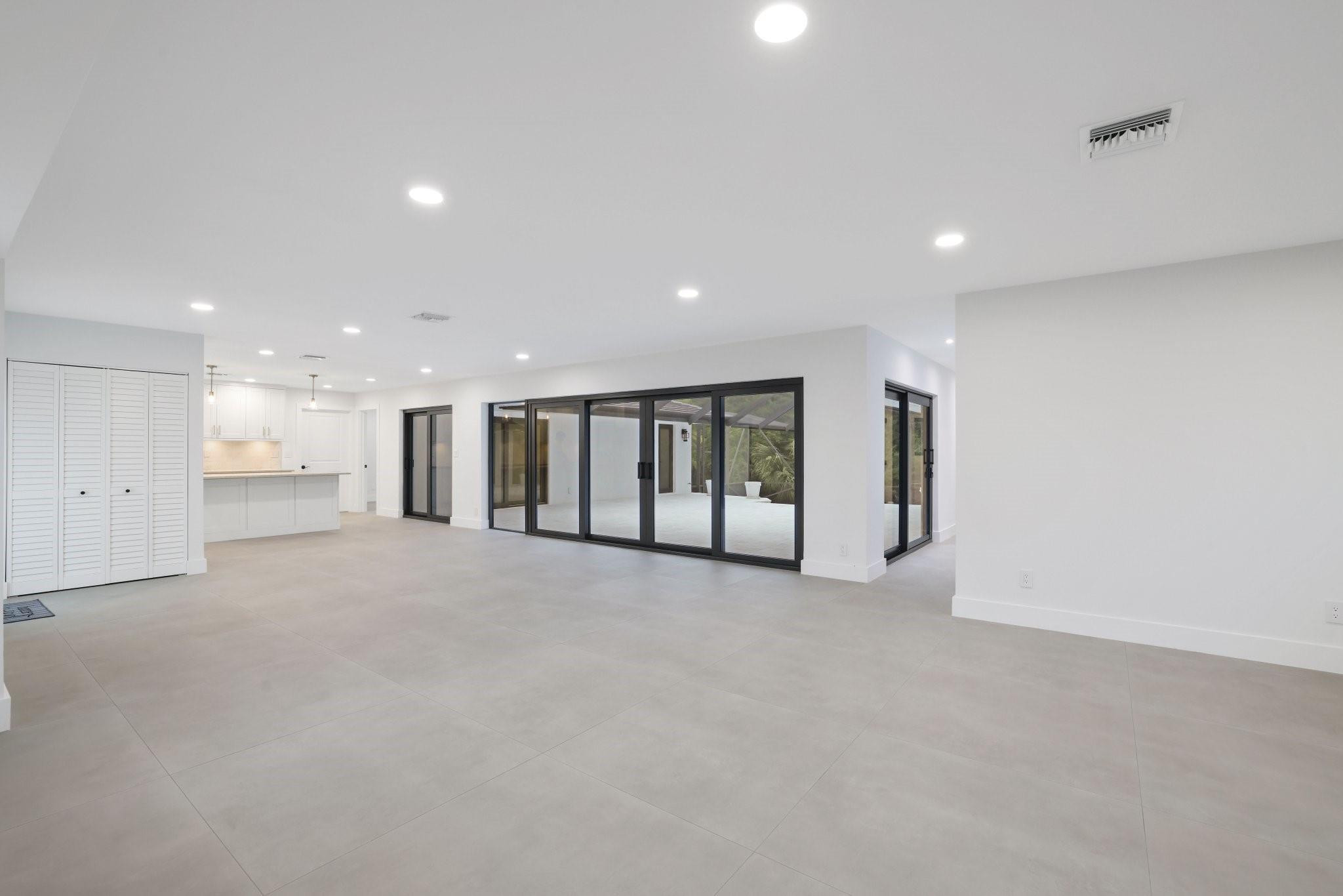 550 SW 6th Avenue