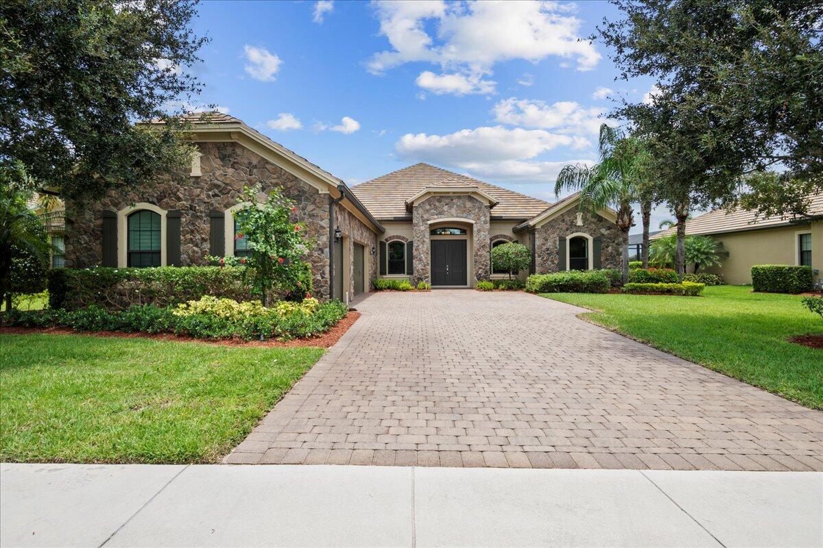4500 Siena Circle