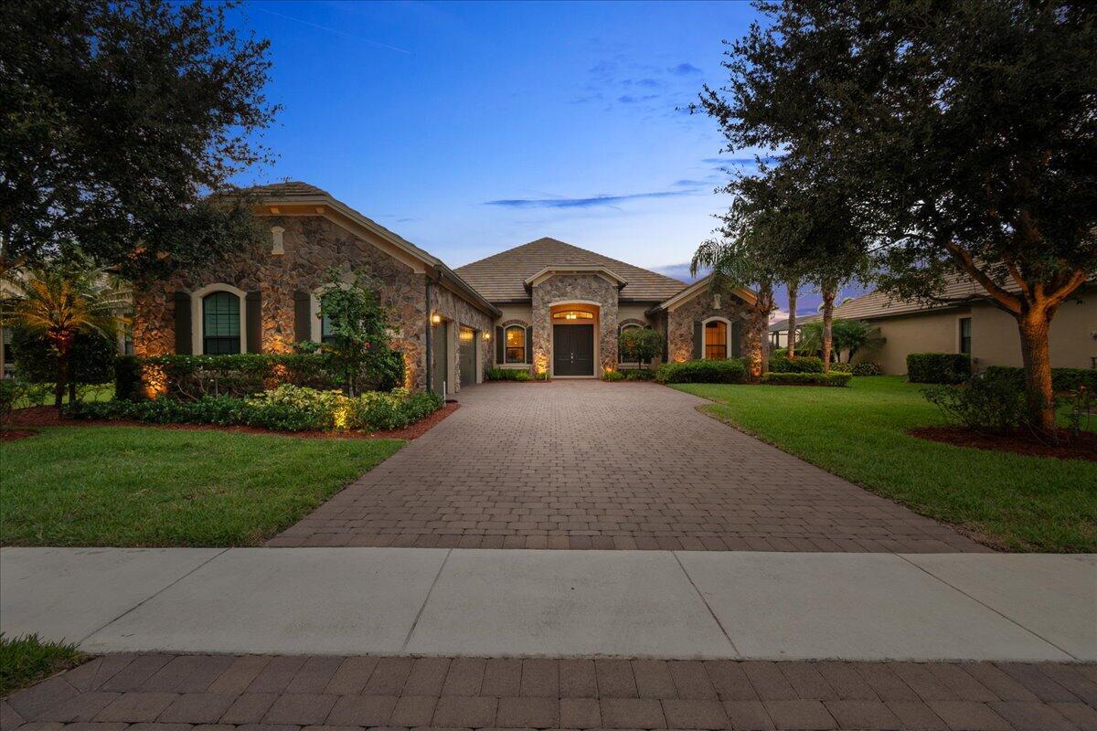 4500 Siena Circle
