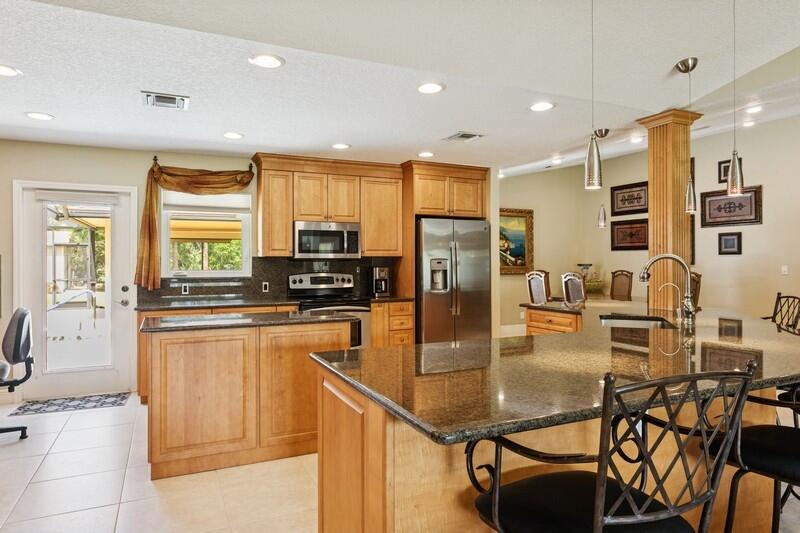 16845 128th Trail N